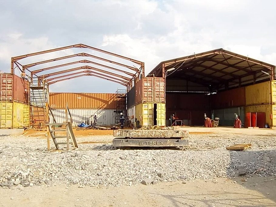 Hangar métallique d’un atelier de soudure